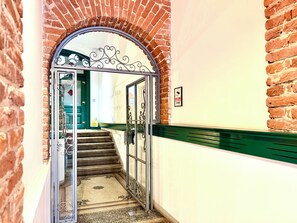 Building design - ApartHotel No6 (Timisoara)
