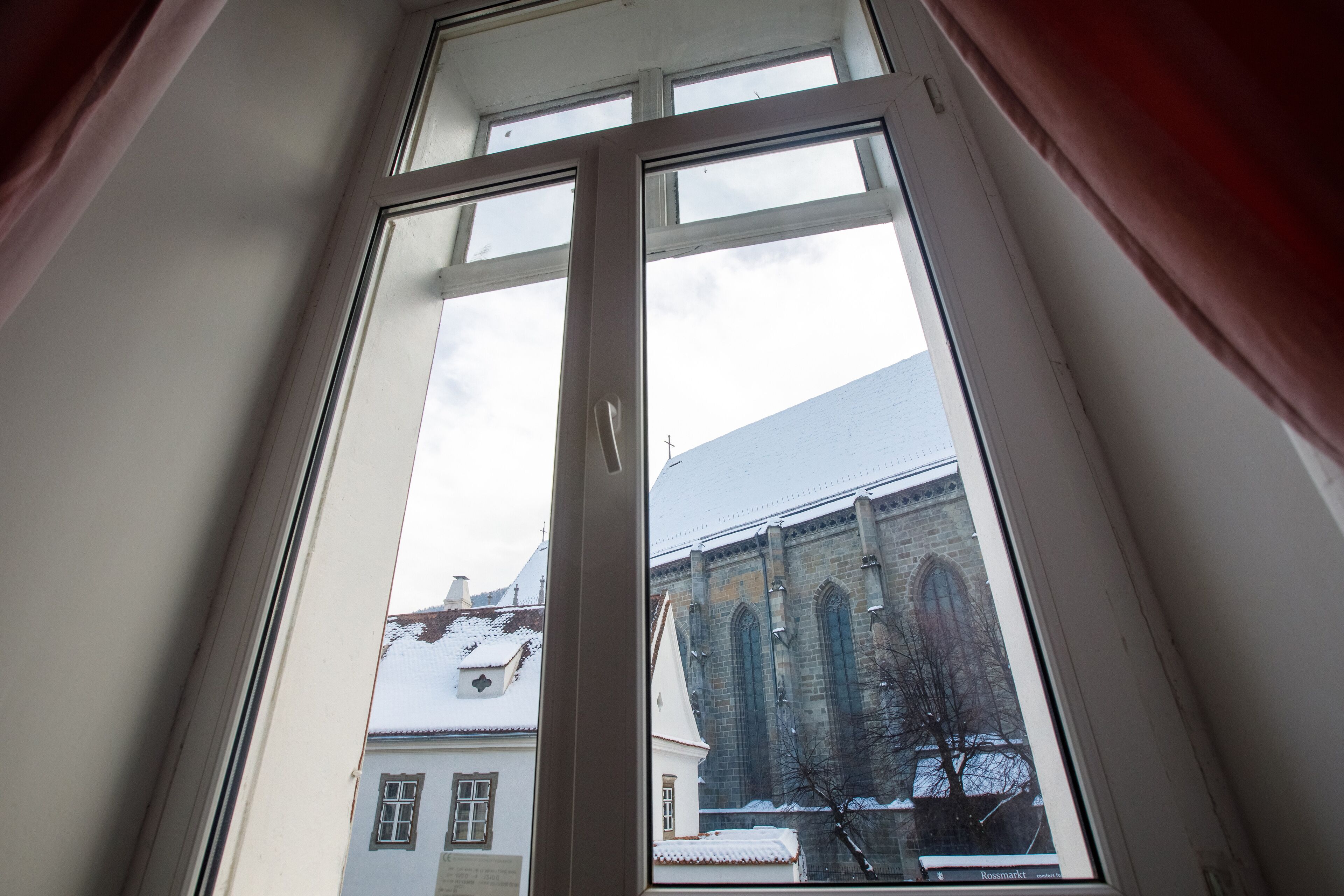 Familieleilighet, fjellutsikt | Skrivebord for bærbar PC, strykejern/-brett og wi-fi (inkludert)