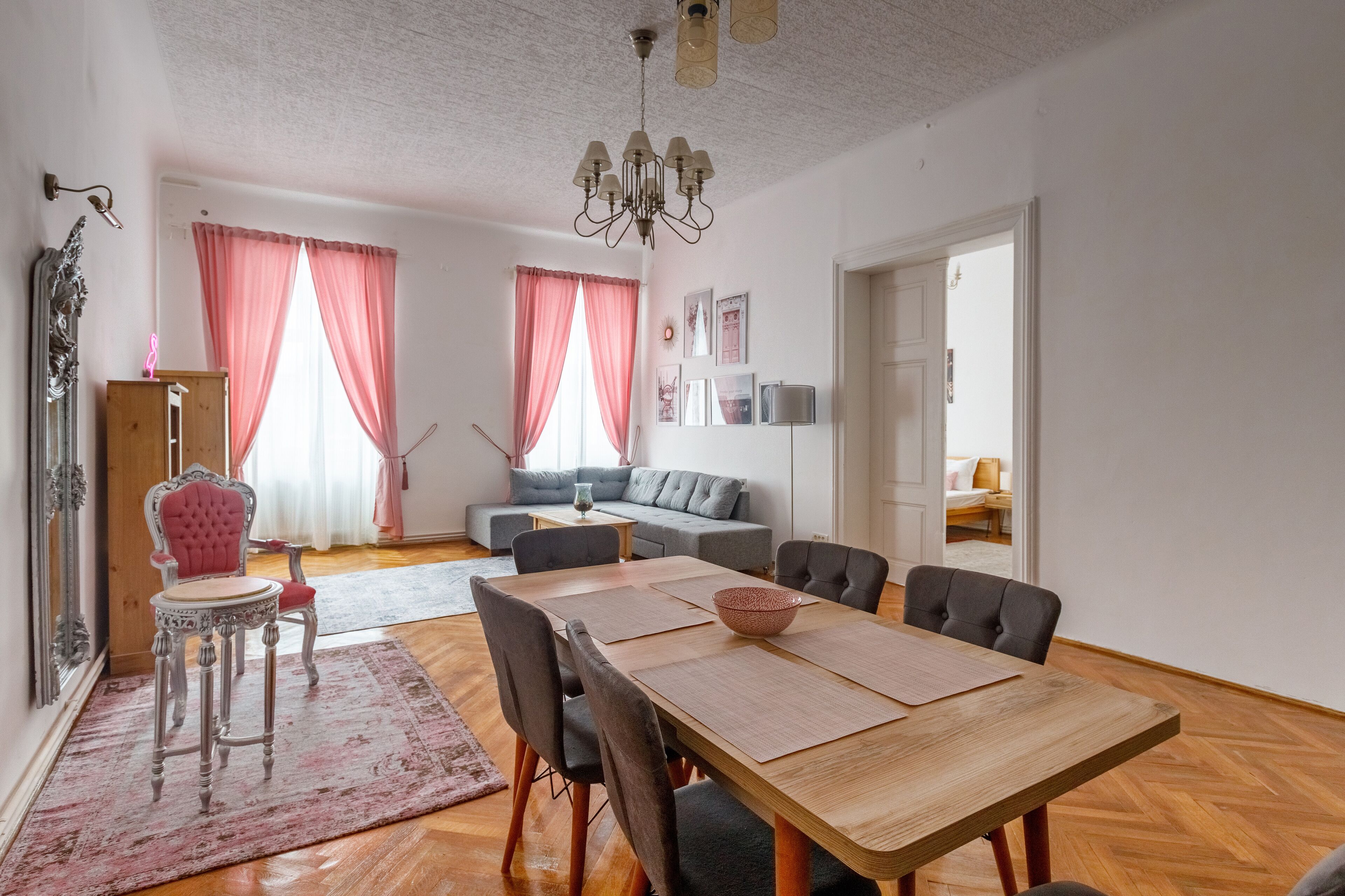 Family Apartment, Mountain View | Living area