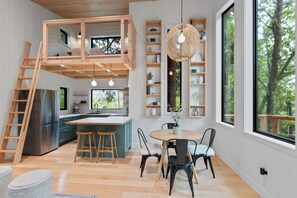 Dining - Tree House- Two bedroom plus loft- sustainable living! (Bellingham)