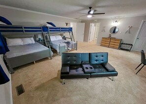 3 habitaciones, escritorio, cuna de viaje y wifi gratis 