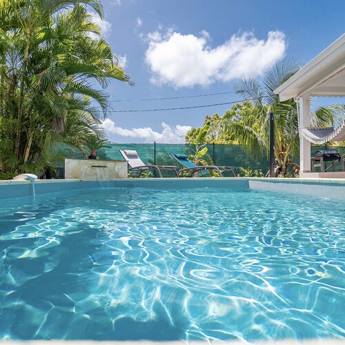 Villa Belvi With 3 Bedrooms and 2 Bathrooms