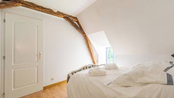 2 chambres, fer et planche Ă  repasser, Wi-Fi gratuit, draps fournis