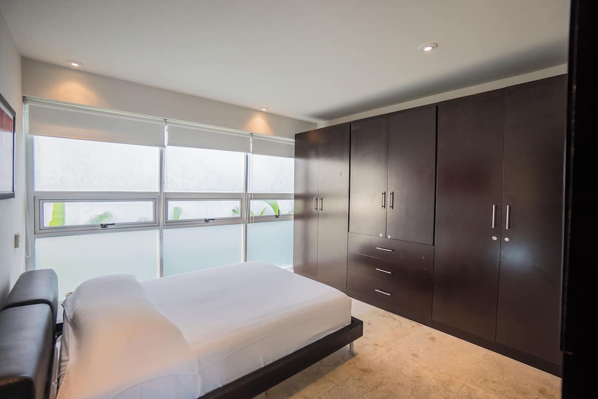 Comfort Apartment, Balcony, Pool View