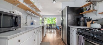 Creek Cottage - Outdoor Family Fun! Boyne City!