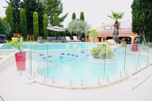 Alberca al aire libre 