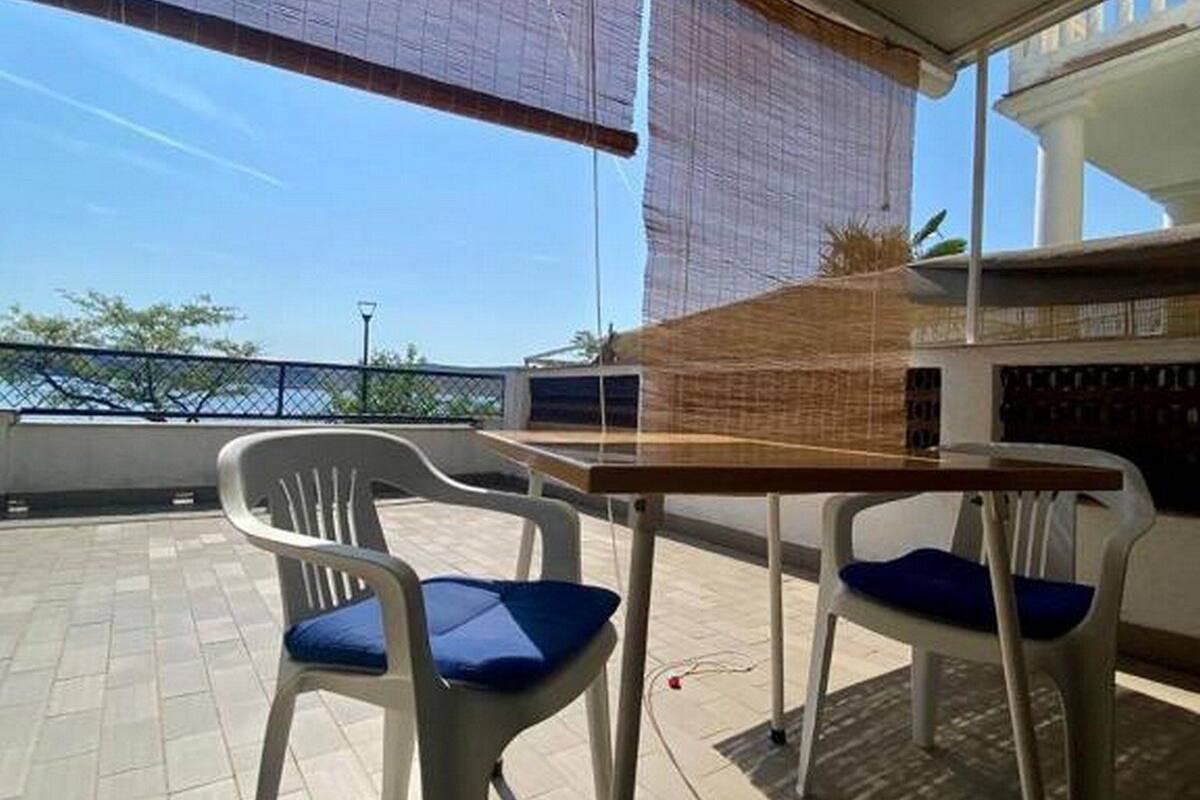Studio (Studio Apartment with Sea View) | Terrace/patio