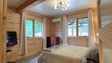 2 Schlafzimmer, Schreibtisch, Bügeleisen/Bügelbrett, kostenloses WLAN