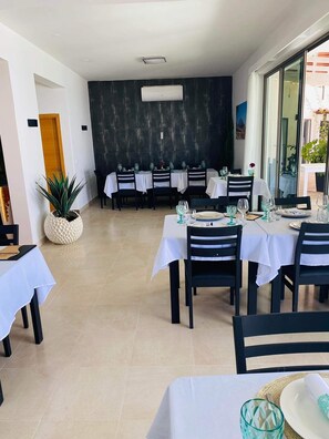 Dagelijks selfservice-ontbijt inbegrepen