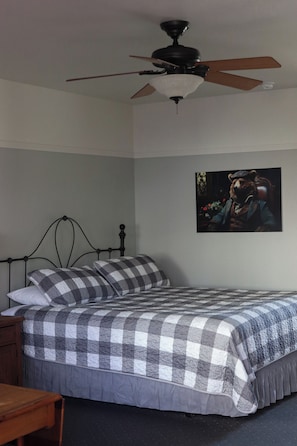Studio Suite, 1 King Bed with Sofa bed | 1 bedroom