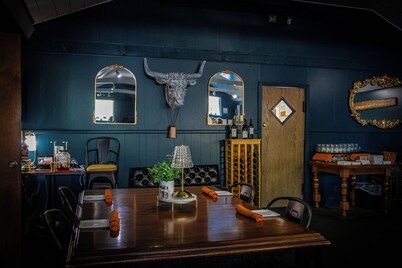 Fall River Hotel and Grazerz Restaurant