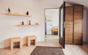 Romantic Apartment | Living area | 80-cm Smart TV with cable channels - Modern Apartment (Brasov)
