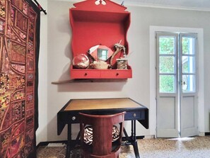 Interior - La Maisonette Cambon, Charme en Camargue (Saintes-Maries-de-la-Mer)