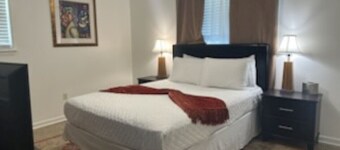 NOLA Safe(2BD) Vacation hub!