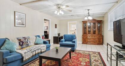 NOLA (3Bd) safe hub!