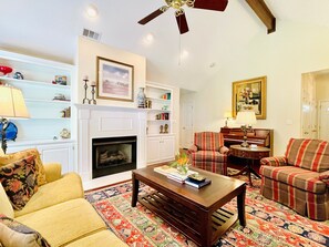 TV, fireplace