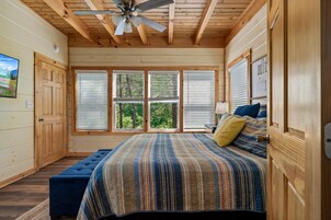 4 bedrooms, free WiFi