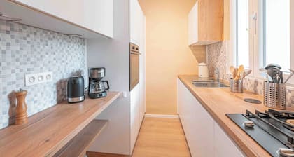 Duplex au Bord de la Meuse à Dinant Pour 2 à Personnes - Gîte le Grand Kangourou