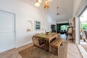 Dining - Walk to the beach! Gated complex in Playa Bonita (Las Terrenas)