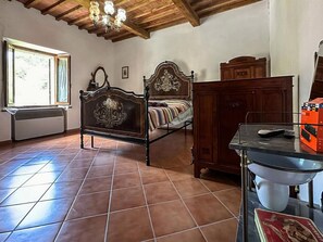 2 Schlafzimmer, Bügeleisen/Bügelbrett, WLAN