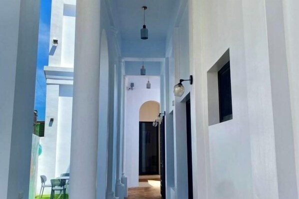 Room - Daytime (Penghu)