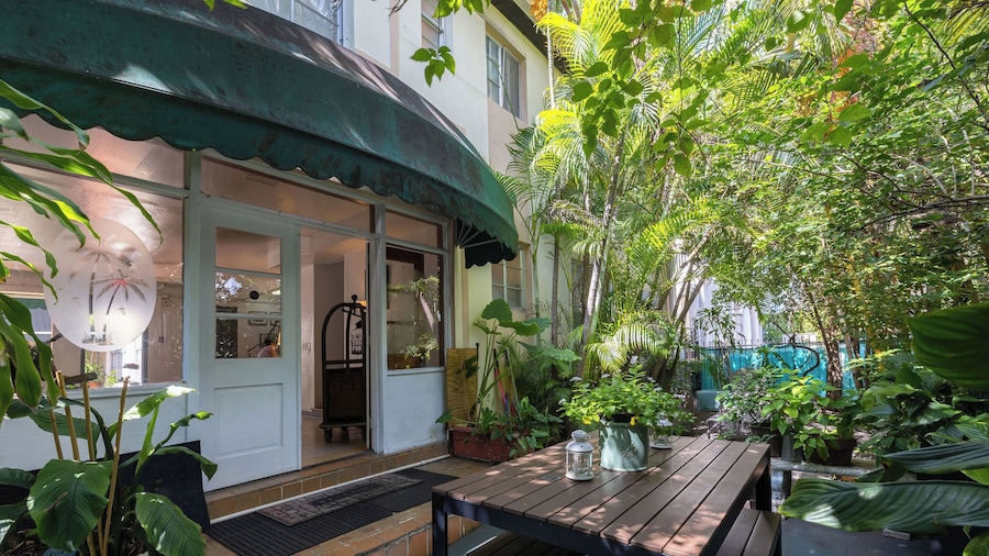 Barcelona Studios Guesthouse