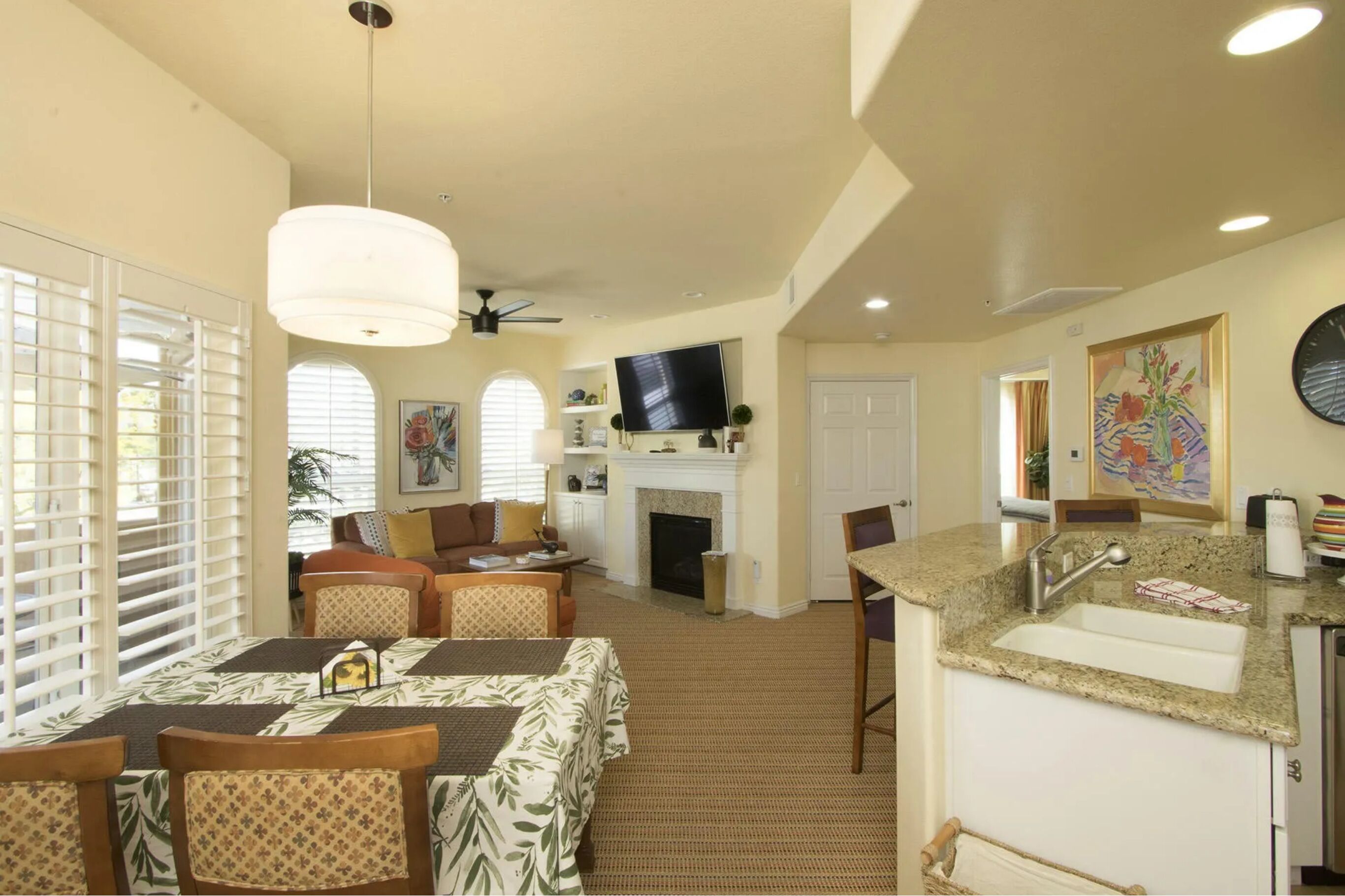 Desert Retreat, Walk to Tennis Gardens
