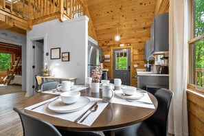 Dining - Cabin Near PF, Hot Tub & View | Free Tickets🌄♨️🏡 (Pigeon Forge)