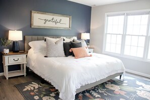 5 habitaciones, escritorio, tabla de planchar con plancha y wifi gratis