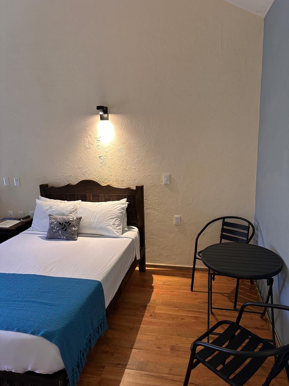 ห้องแฟมิลี่สำหรับสี่ท่าน | ผ้านวมขนเป็ด, เตารีด/โต๊ะรีดผ้า, Wi-Fi ฟรี, ผ้าปูที่นอน