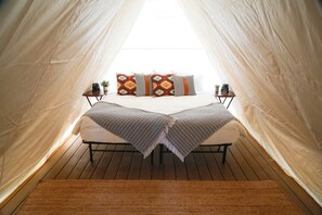 Tente, non-fumeur, côté montagne