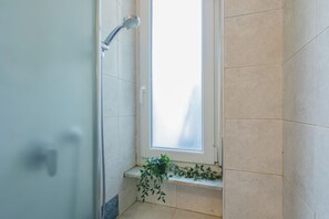 Bathroom - Appartamento Agnelli vicino al Pala Alpitour by Wonderful Italy (Turin)