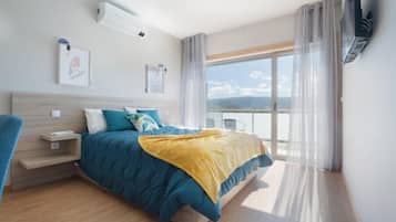 Superior Suite, Pool View | 1 bedroom, desk, free WiFi, bed sheets
