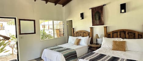 Chambre Double Standard, balcon, vue vignoble