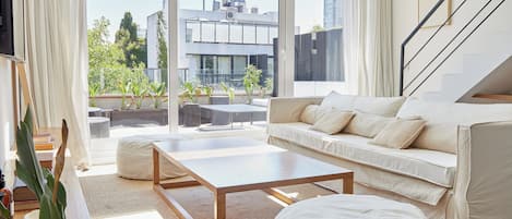 Duplex (304) | Vardagsrum | Smart-tv
