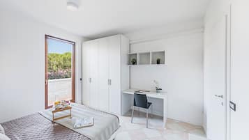 Apartment | 2 bedrooms, iron/ironing board, free WiFi
