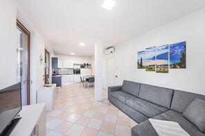 Apartment | Living area