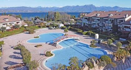 I Ciliegi con piscina by Wonderful Italy