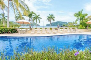 Outdoor pool - Enjoy Sunsets at Los Sueños Oceanview Condo (Herradura)