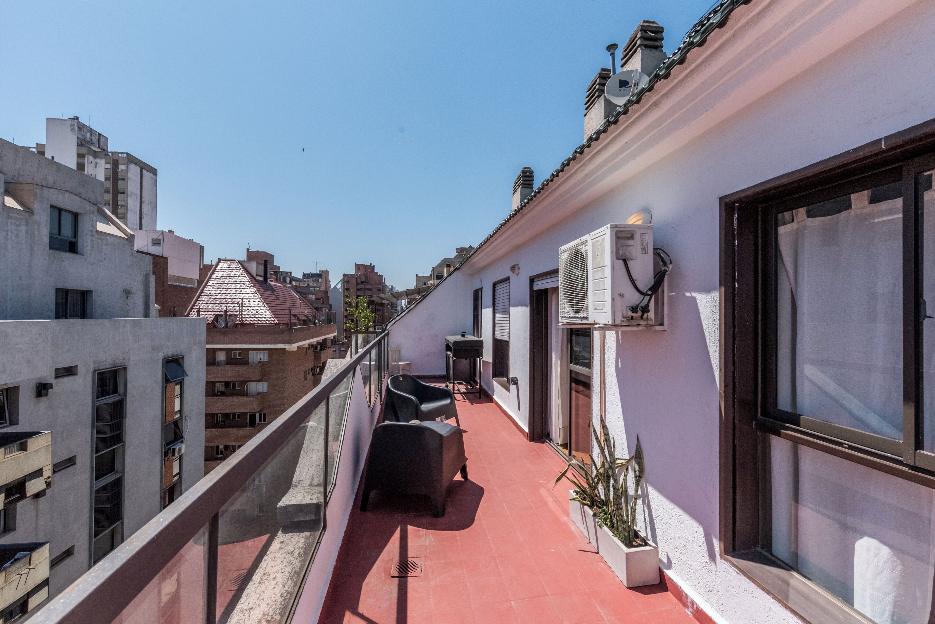 المنطقة المحيطة بالمنشأة