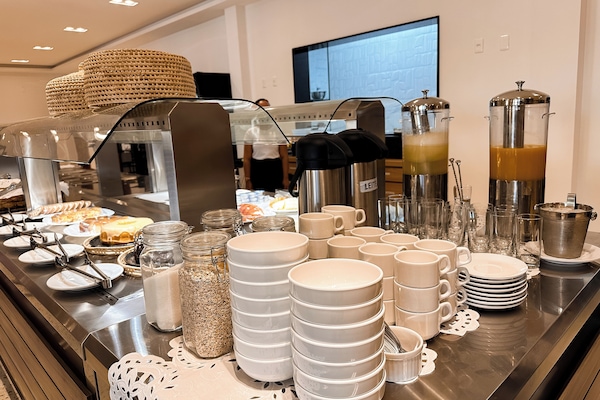 Petit déjeuner buffet compris tous les jours