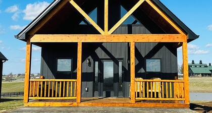 Bourbon Trail Retreat With Hot Tub- 7