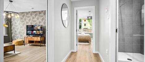 1 Schlafzimmer, Bügeleisen/Bügelbrett, kostenloses WLAN, Bettwäsche