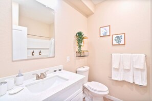 Towels, soap, shampoo, toilet paper