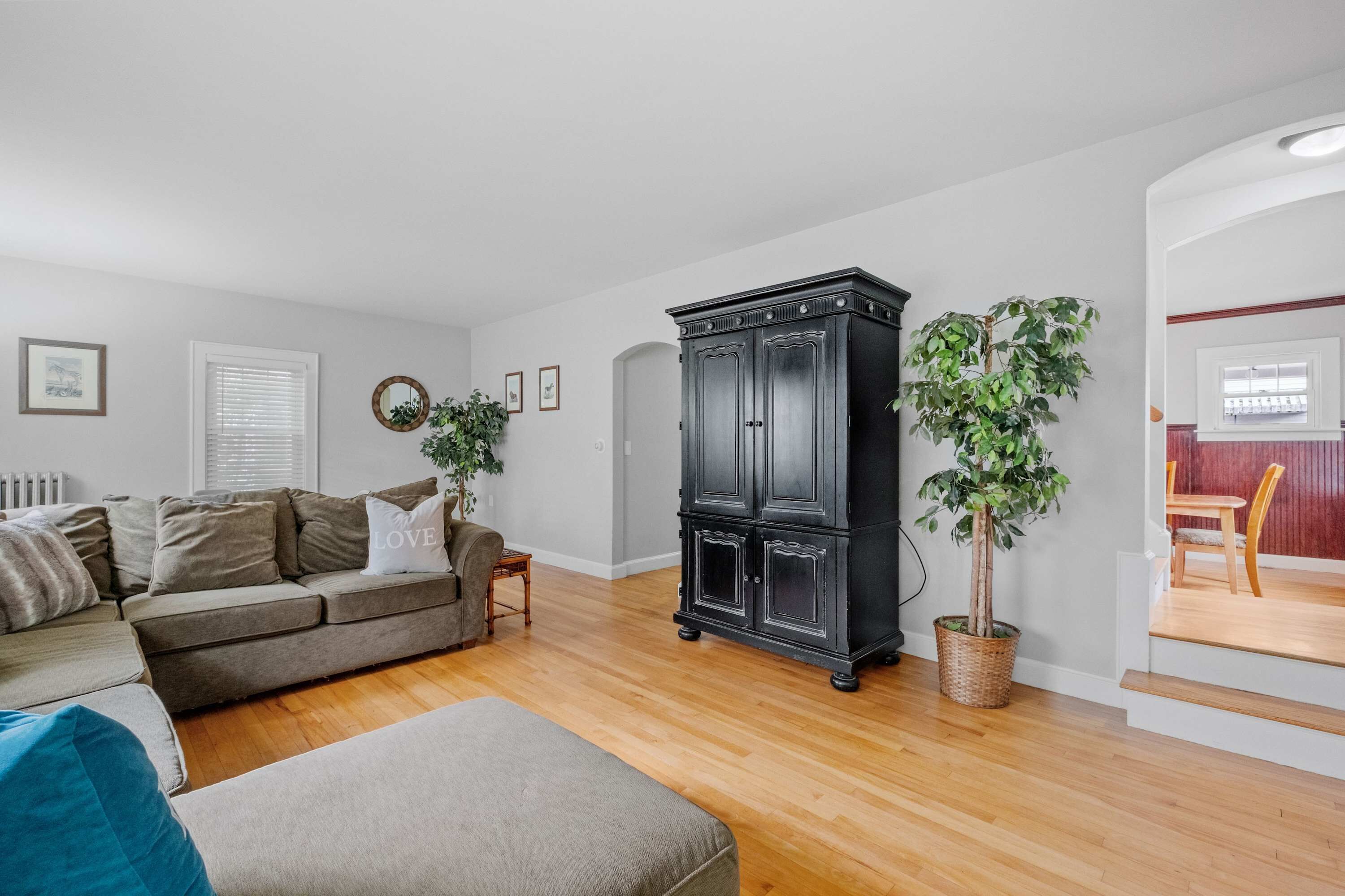 North End Single Family 4 Bed 2 Bath - Manchester, NH