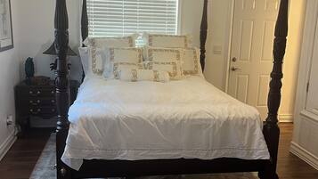 3 عدّة غرف نوم ومكتب ومكواة/لوح كي وواي فاي مجانًا