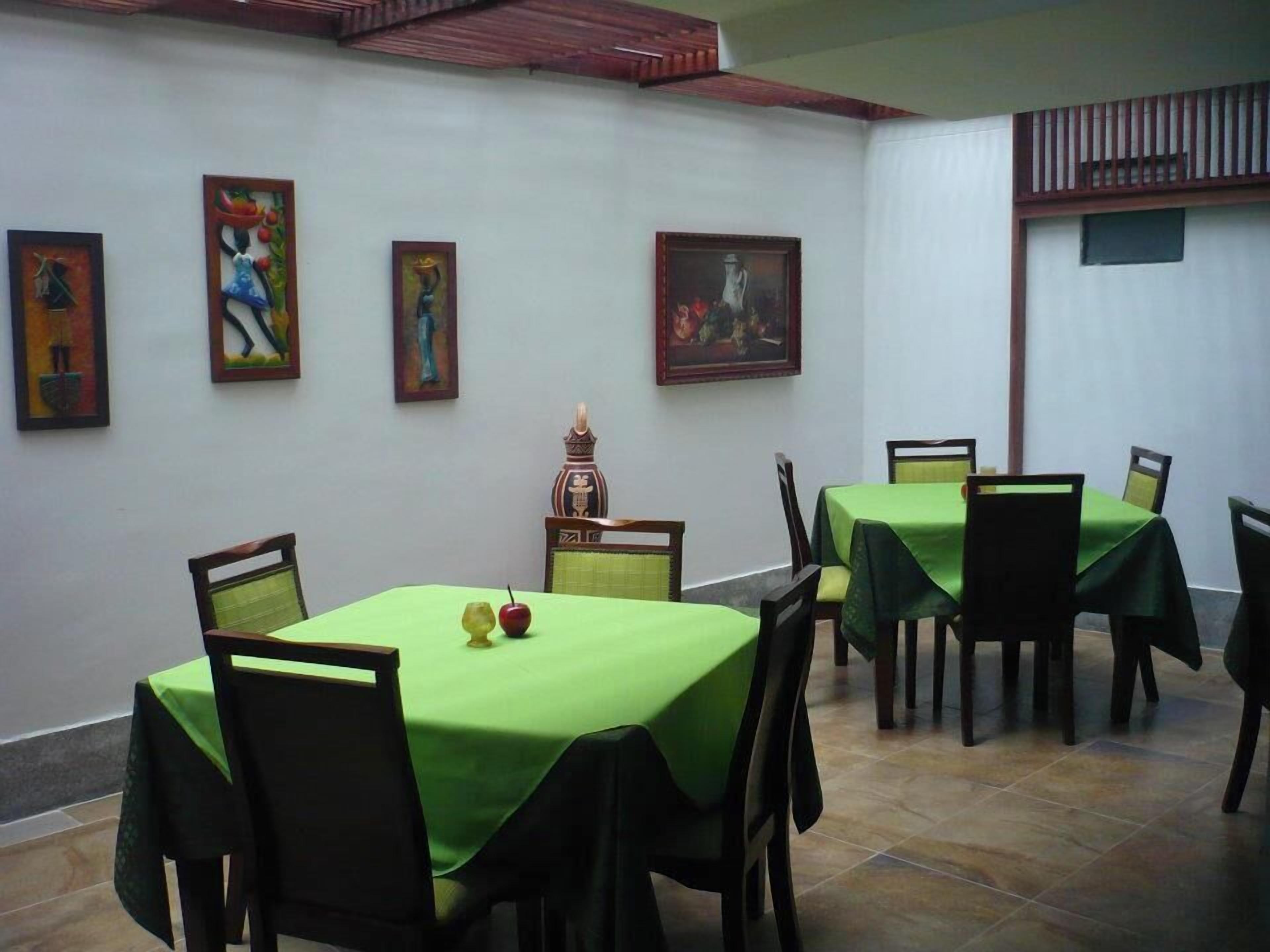 Photo - Hotel El Bosque