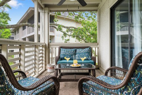 Seabrook Marsh Views | Amenity Card! | Pool Access
