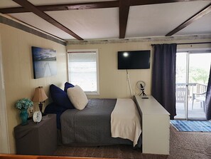 3 chambres, fer et planche à repasser, Wi-Fi gratuit, draps fournis