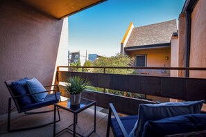 Property grounds - Apartment at Ventana Canyon
(Dallas)